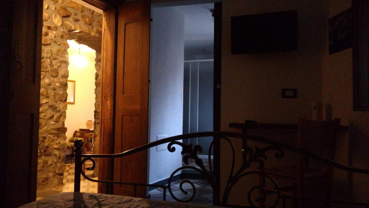 Deiana Bed & Breakfast Santu Lussurgiu Exterior photo