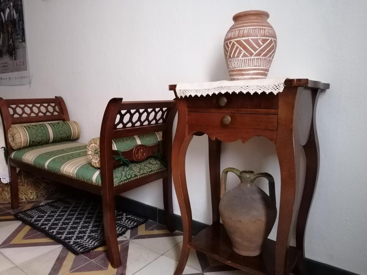 Deiana Bed & Breakfast Santu Lussurgiu Exterior photo
