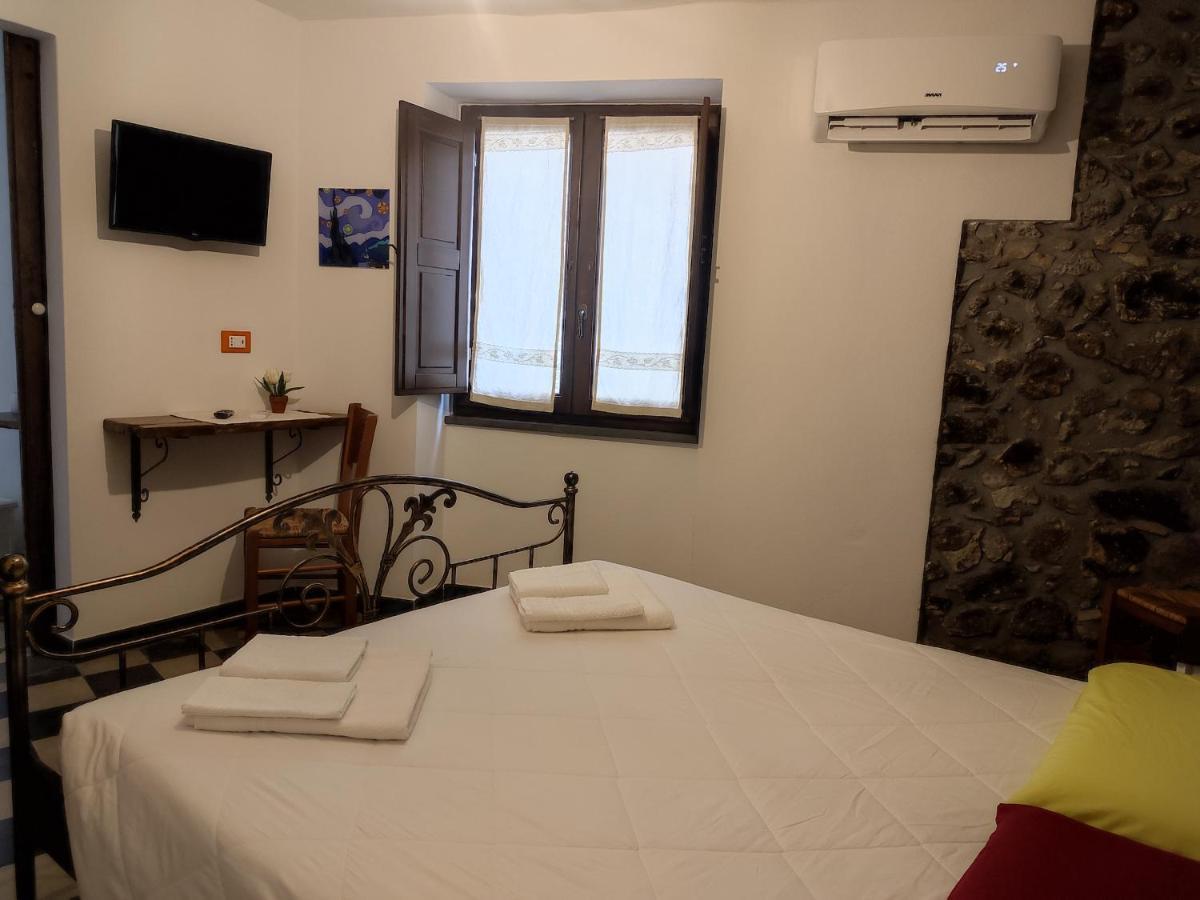 Deiana Bed & Breakfast Santu Lussurgiu Exterior photo
